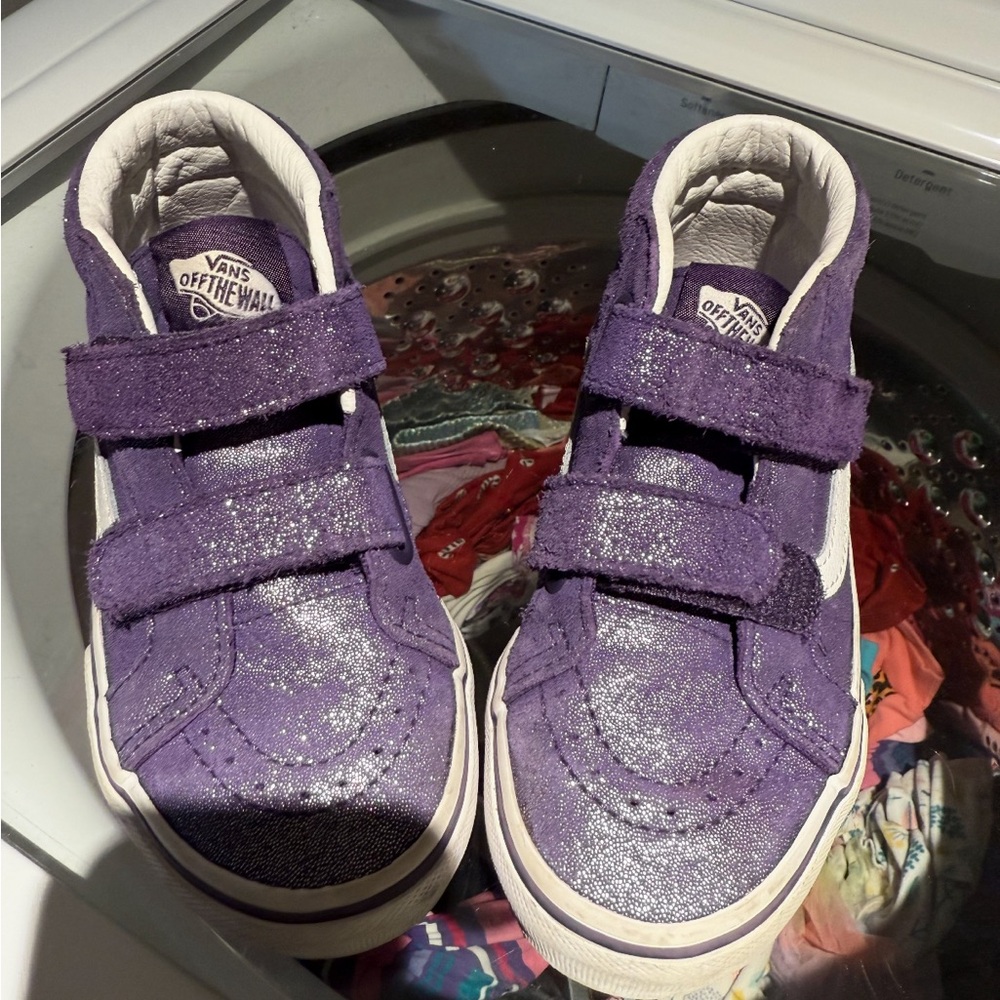 Essentially brand new Vans Off the Wall girls shoe size 13